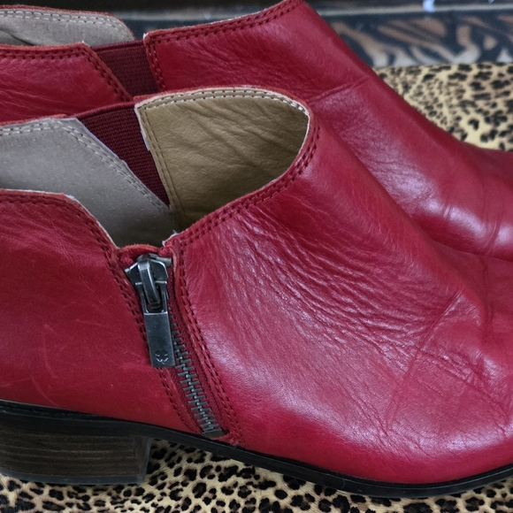 Lucky Brand Red Ankle Booties - Picture 3 of 4